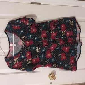 LuLaRoe Classic Tee size M